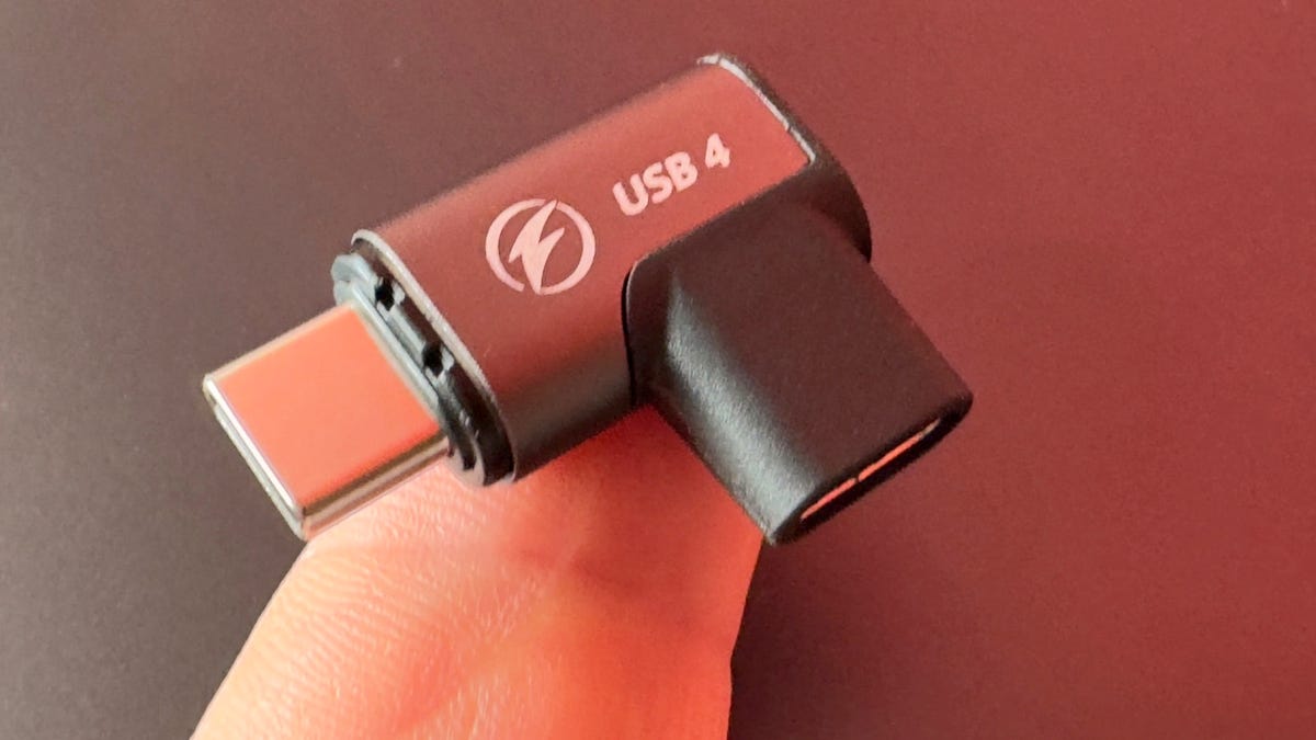 My favorite USB-C accessory of all time has a magnetic superpower (and it’s up to 25% off)