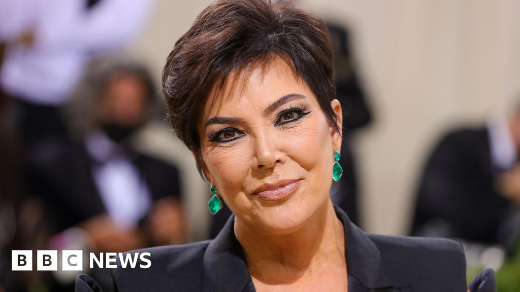 Kris Jenner discusses plans to remove ovaries