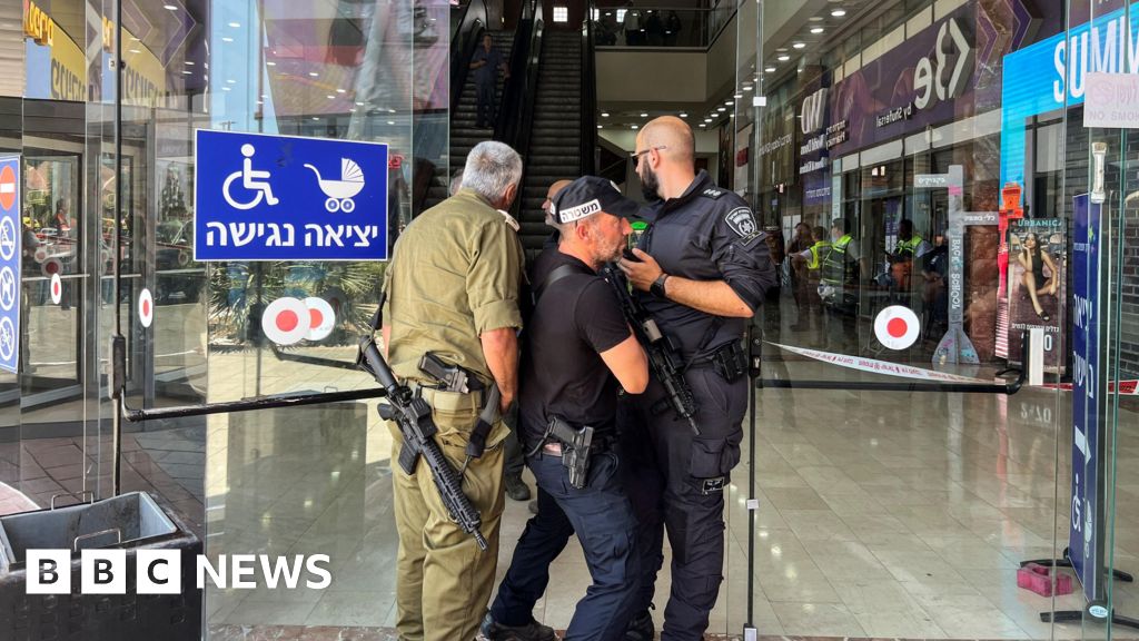 One killed in stabbing attack at shopping centre